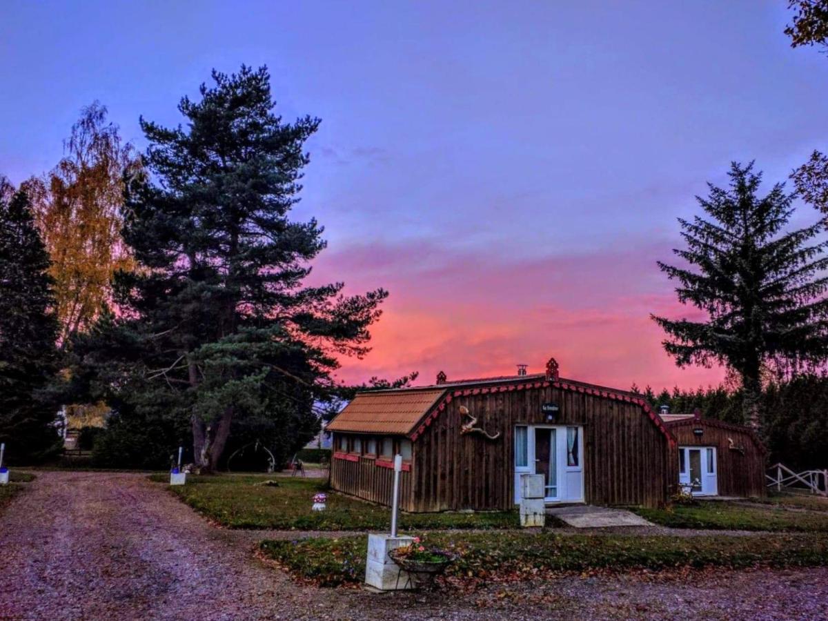 Chalets Des Trois Hetres 플롬비에레레뱅 외부 사진