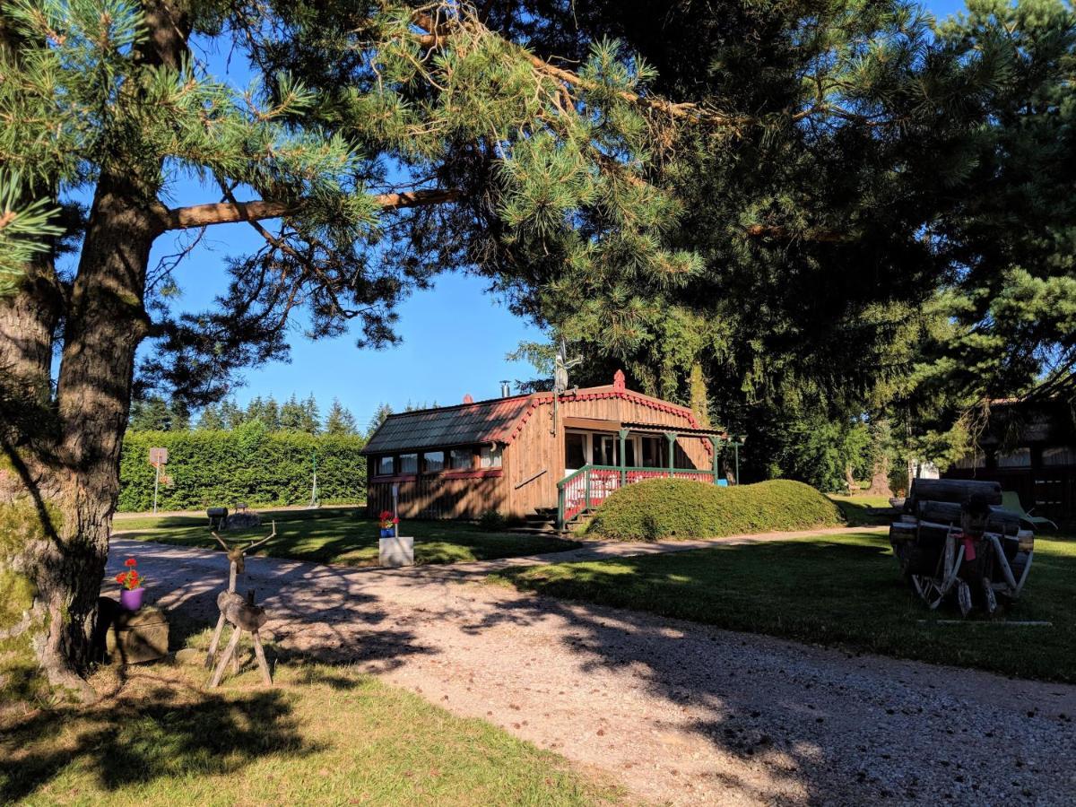 Chalets Des Trois Hetres 플롬비에레레뱅 외부 사진