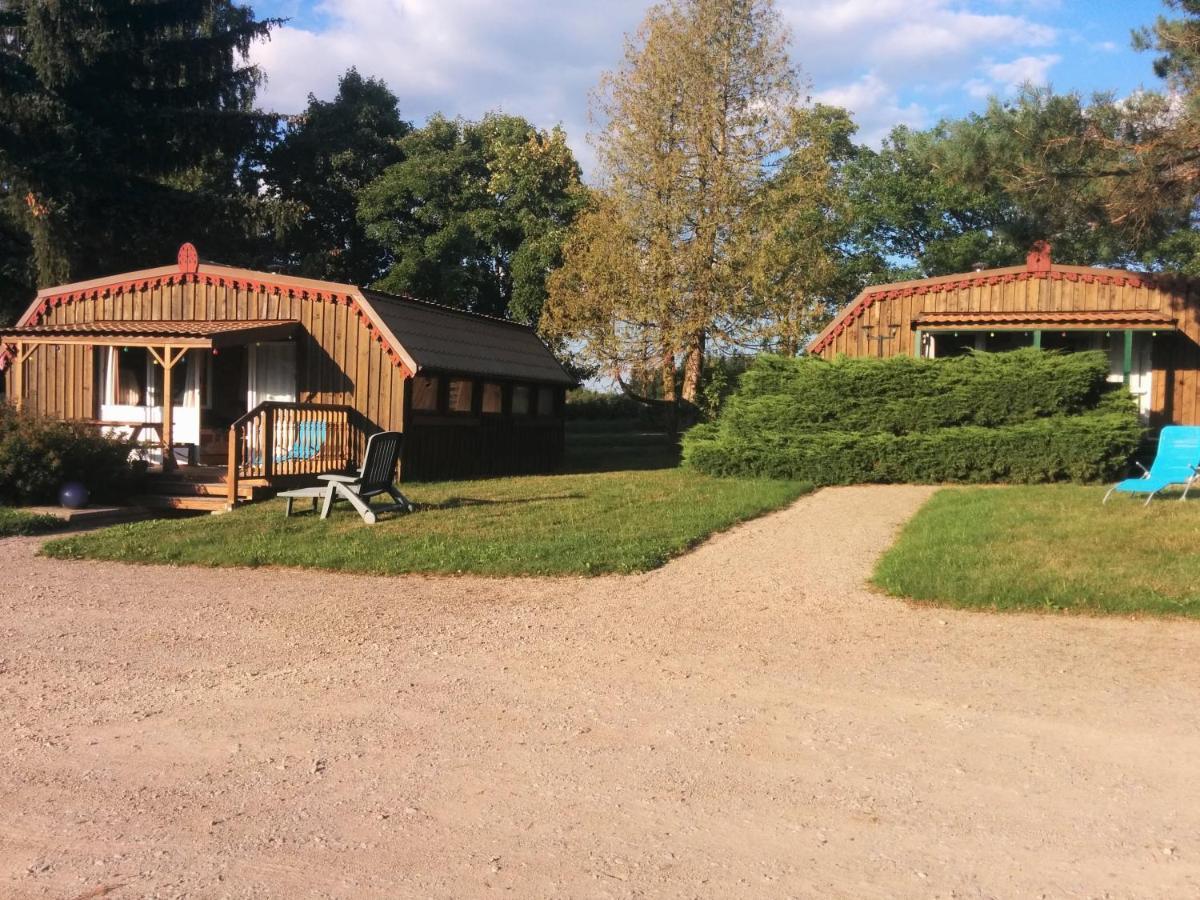 Chalets Des Trois Hetres 플롬비에레레뱅 외부 사진